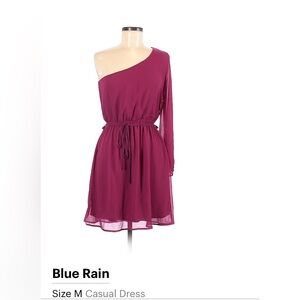 One shoulder chiffon dress